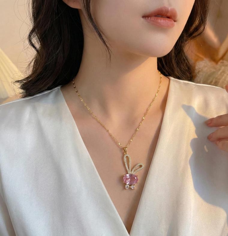 Aura Gold Necklace