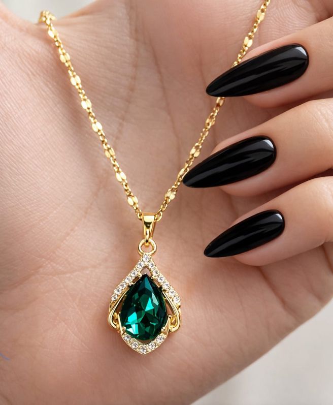 Glint & Glow Necklace