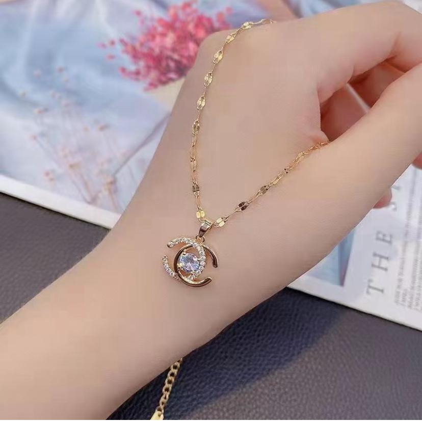 Minimal Luxe Necklace