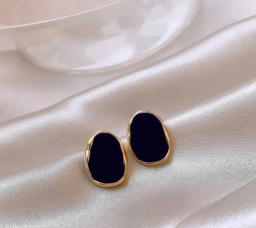 Minimalist Black Oval Gold Trim Stud Earrings