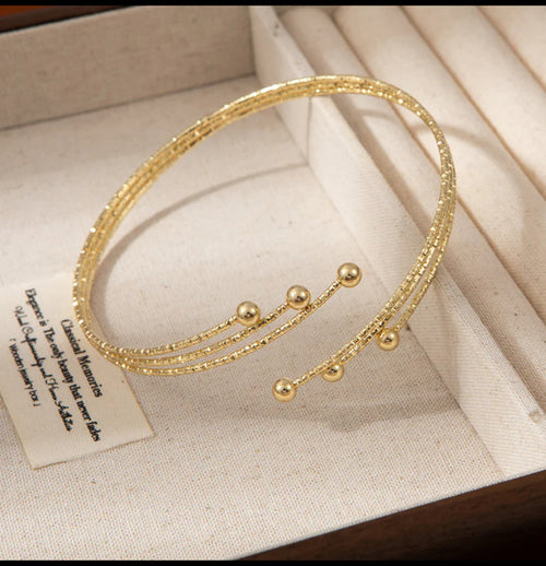 Armlets for girls