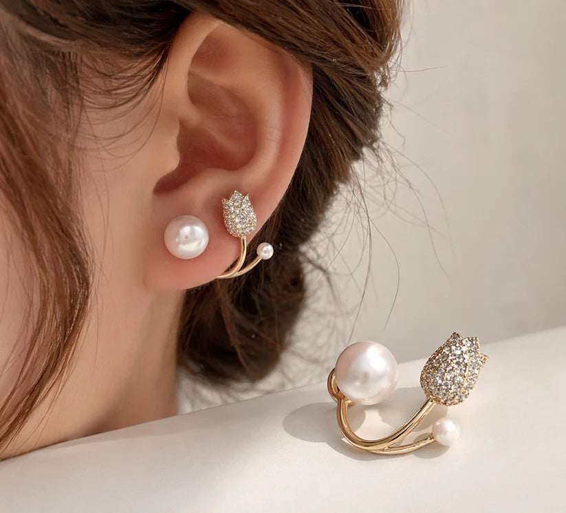 Elegant Pearl Tulip Ear Cuff Earrings – Chic & Minimal